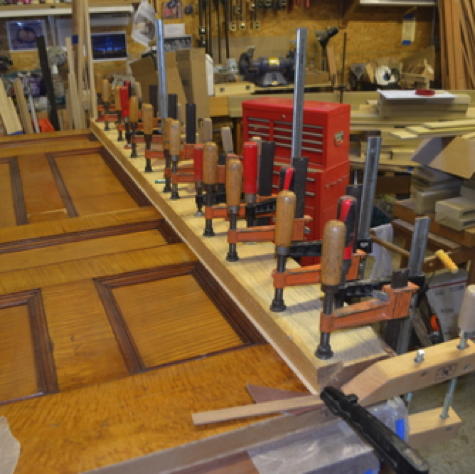 Gluing in new veneer Gluing in new veneer